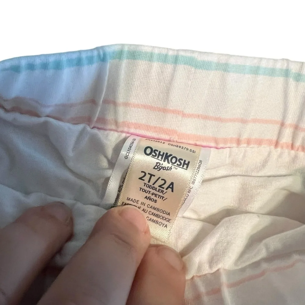 Lot 3- skorts Size 2T Oshkosh